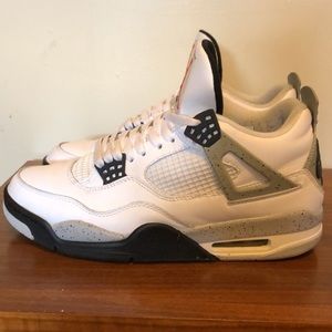 Air Jordan 4 white cement